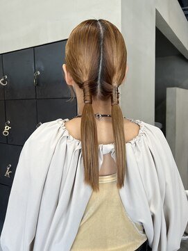 ヘアー アイス ルーチェ(HAIR ICI LUCE) タイトツインアレンジタイトヘアセット/今枝