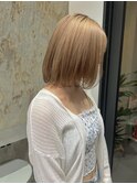 ミルクティーベージュ