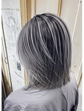 エノア 青山(ENORE) ハイライト/バレイヤージュ/グラデーションカラー/ダブルカラー