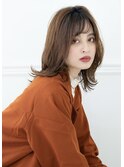 大人こなれミディアム レイヤーカット×外ハネ×赤みなしカラー