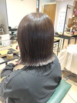 サラ(sarah)&nbsp;切りっぱなしボブ