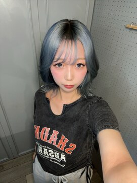 ラべリー 池袋(LOVELEY) 池袋　ペールブルー　韓国風ヘアー