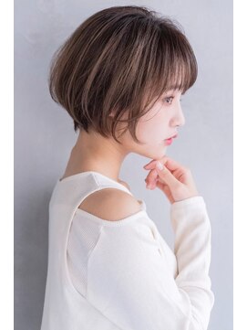 ロイジー(roijir) 【roijir 表参道】くびれショート×ハイライトカラー