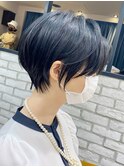 愛され大人ショートボブ・丸みとくびれ・美シルエット【BISA】