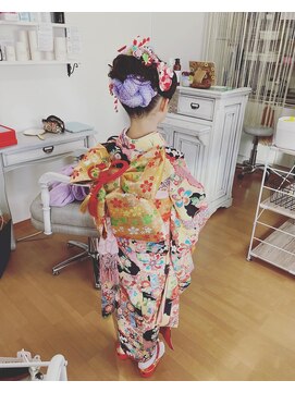 つくし トータルビューティー アップ　着付け