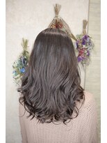 オラ ボーテ(Aura Beaute)&nbsp;『AuraBeaute 京都』オフィス セミロング　ウェーブ