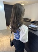 ブリーチあり　ミルクティー　アッシュ　透明感