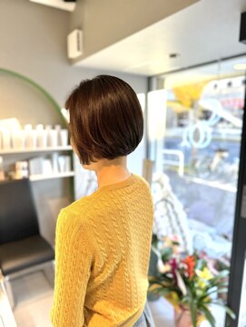 シーオー(CO.) 前下がりミニボブ