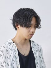 ≪センターパート≫今流行りのセンターパートスタイル！【メンズパーマ】【メンズ】