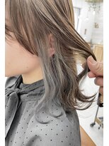 ティエル(TieLu) イヤリングカラー×塩基性mix ×インナーカラー