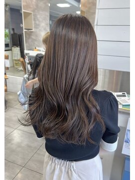 ブレス 小阪店(brace) ニュアンスカラーウェーブヘア似合わせカット美髪ブリーチなし