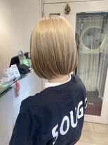 テトラ バイ ネオリーブ 横浜西口店(tetra by neolive)&nbsp;＊ミルクティーベージュカラー＊[横浜/横浜駅]