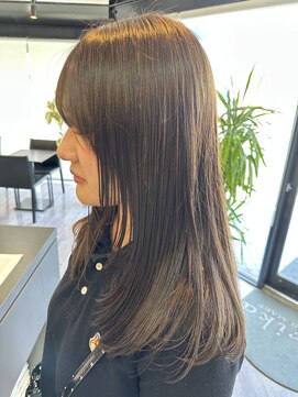 アリカ(arika) 顔まわりレイヤーカット◎