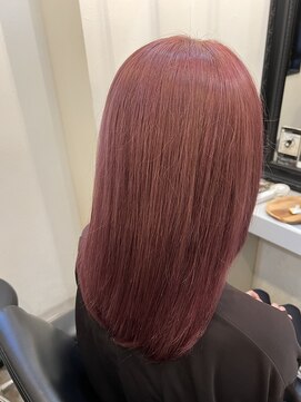 フィアート ヘアドレッシング サロン(Fiato Hairdressing Salon) ブリーチピンクベージュ