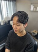 癖活かした毛流れ系センターパート。　20代/30代/韓国/ビジネス
