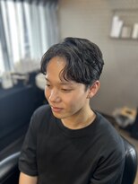 カスミ 霞(KASUMI)&nbsp;癖活かした毛流れ系センターパート。　20代/30代/韓国/ビジネス