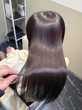 シア(Sia.) 髪質改善/暗めカラー/ラベンダーカラー