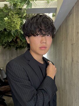 エンド 大阪梅田(&) シャドウパーマ