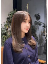 アリーズ(ALLYS)&nbsp;透明感のあるヘーゼルベージュ♪(冨田)