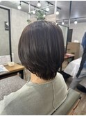襟足長めのショート