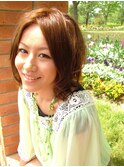 ふんわりミディアムレイヤーでかわいらしさアップ！！
