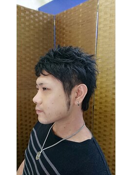 ヘアサロン スリーク(Hair Salon Sleek) ネコっ毛にもお勧め2ブロック