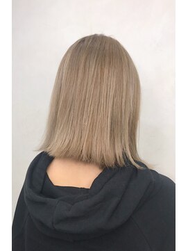 ジゼル(gisele) ミルクティーベージュ