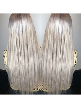 ビューティ スタジオ モッズ 渋谷(beauty studio M.O.D shibuya) M.O.D【モッズ】ホワイトシルバーグラデーション