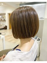 オウル(Owll) ◆◇Owll切りっぱなし前下がりボブ◇◆