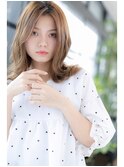 ☆鎖骨ミディアム×キャメルベージュ×外ハネスタイル☆