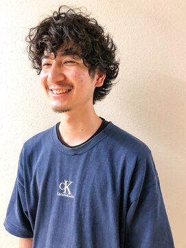 ヒビヲ(HIBIO) プードルパーマニュアンスパーマツイスパ波巻きスパイラルパーマ