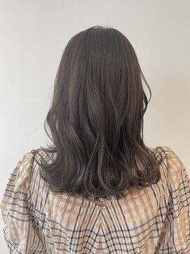 ユーフォリア 青山(Euphoria) ラベンダーベージュ