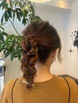 ディーヘアーデザイン(d.HAIR DESIGN)&nbsp;三つ編み×カジュアル