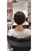 ショートボブ