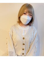 ツイギー 宮西店(TWiGGY) ブリーチ1回◎ホワイトベージュ×インナーパープル