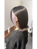 切りっぱなしボブ×インナーカラー