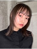 顔周りレイヤーカットくびれヘアミルクティーベージュカラー