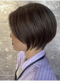 ショートボブ