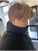 ブリーチありメンズに合うミルクティーカラー