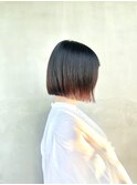 ぱっつんボブ×裾カラー