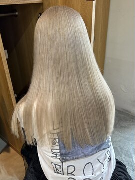 キラ 静岡(KILLA) ハイライトカラー/くびれヘア/レイヤーボブ[静岡/ダブルカラー]