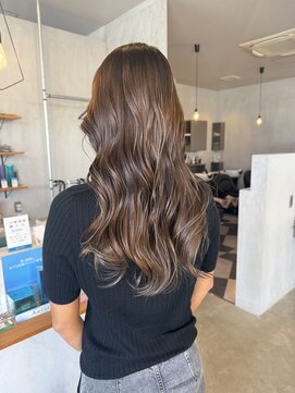 シェル 津山の手店(shel) ブラウンベージュ艶カラー２０代３０代透明感