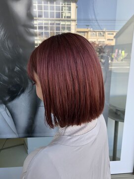 透明感ピンクでつくる最旬ボブ