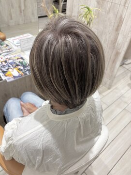 RAG【ラグ】【3月上旬NEW OPEN(予定)】 肌映え!白髪ぼかしハイライト