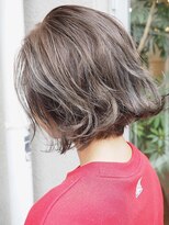 オヒアフォアプルメリア(OHIA for Plumeria)&nbsp;ボブの質感が可愛いネイビーアッシュ