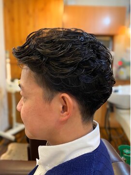 ウィード(WEED) モテ髪ビジネスパーマ☆アップバングツーブロWET仕上げ