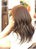 20代30代40代ミルクティベージュオルチャンヘアハイトーン