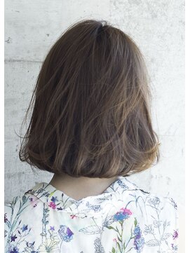 ソイルバイロミー(soil by ROMMY) 小顔ひし形シルエット　丸みボブ◎ セットしやすさ◎/横浜