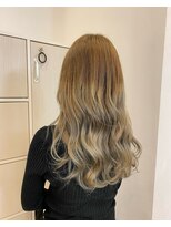 ジュエ ヘアー デザイン(Jue hair design)&nbsp;ホワイトベージュグラデーションカラー