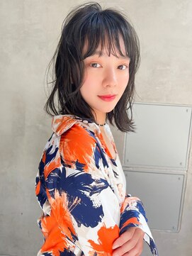 エース (ACE) ACE横浜　外ハネ・内巻きミックス×アッシュ・ブラックカラー